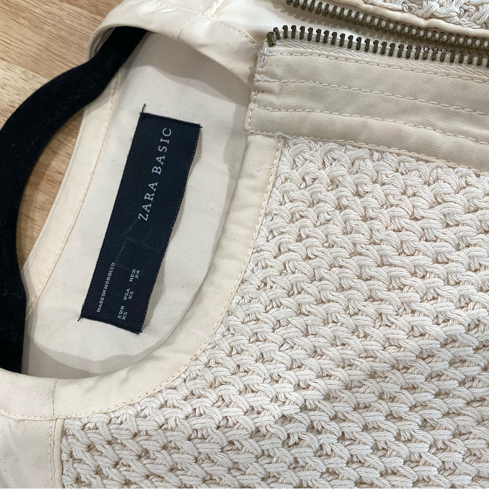 Zara Cream Sleeveless Vest Cream with Crochet detail - Picture 5 of 7